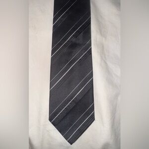 Giorgio Armani Black and Silver Striped Tie (Like New)